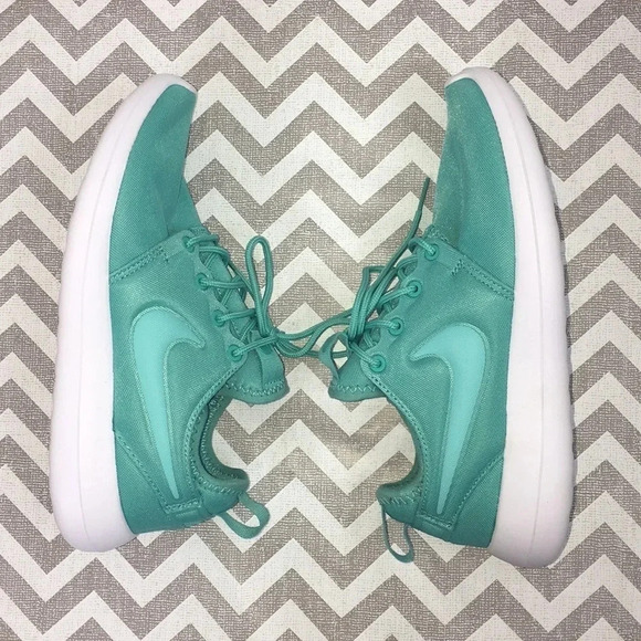 Nike Roche Shoes Size 6 - Picture 2 of 5